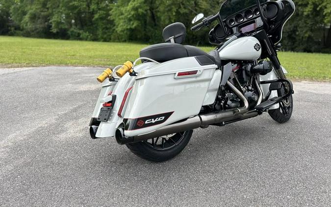 2020 Harley-Davidson® FLHXSE - CVO™ Street Glide®