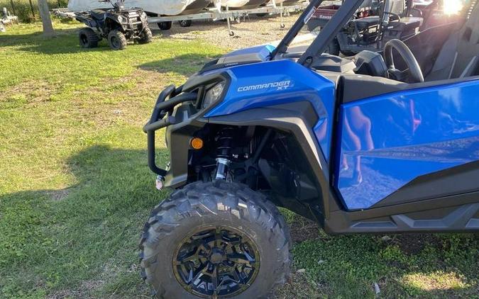 2023 Can-Am® Commander XT 700