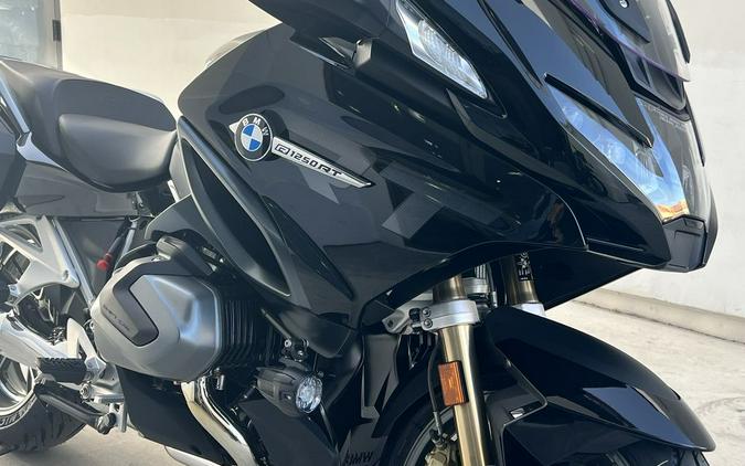 2024 BMW R 1250 RT Triple Black