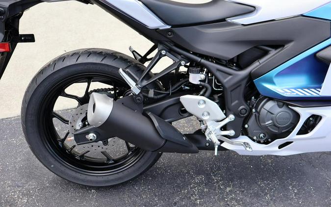 2025 Yamaha YZF-R3 ABS
