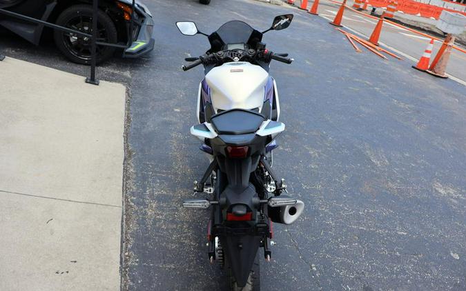 2025 Yamaha YZF-R3 ABS