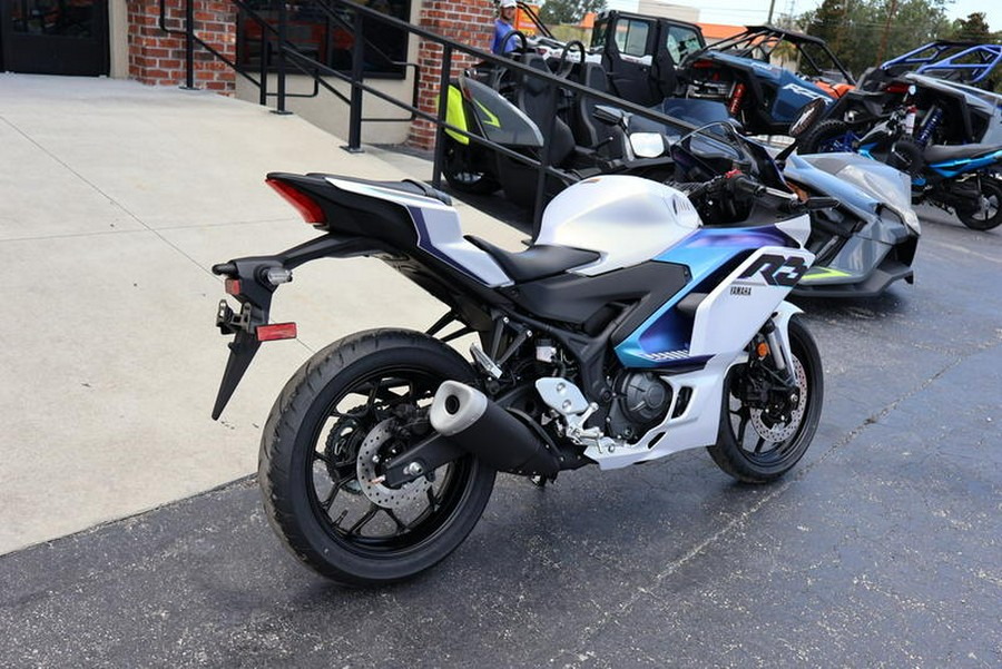 2025 Yamaha YZF-R3 ABS