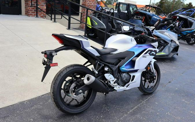 2025 Yamaha YZF-R3 ABS