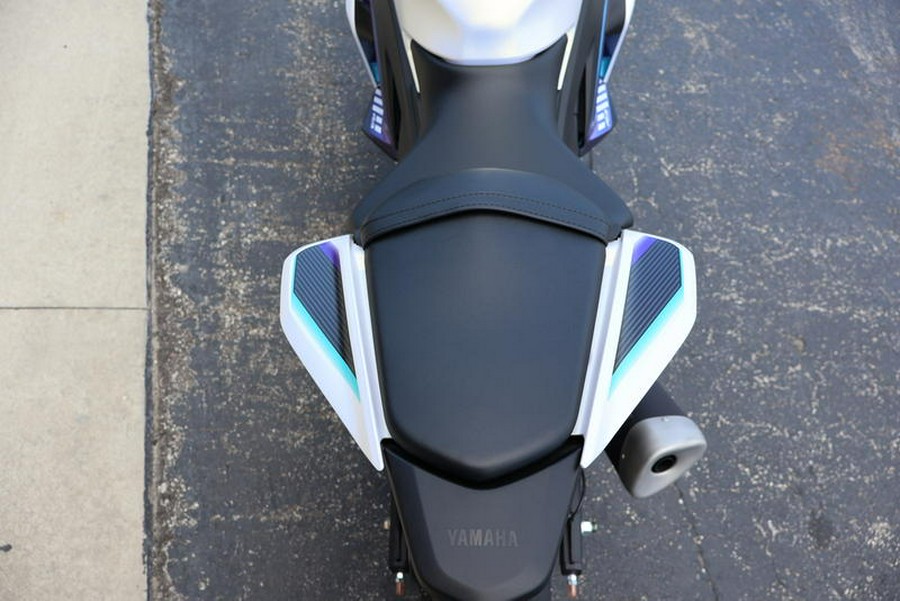 2025 Yamaha YZF-R3 ABS