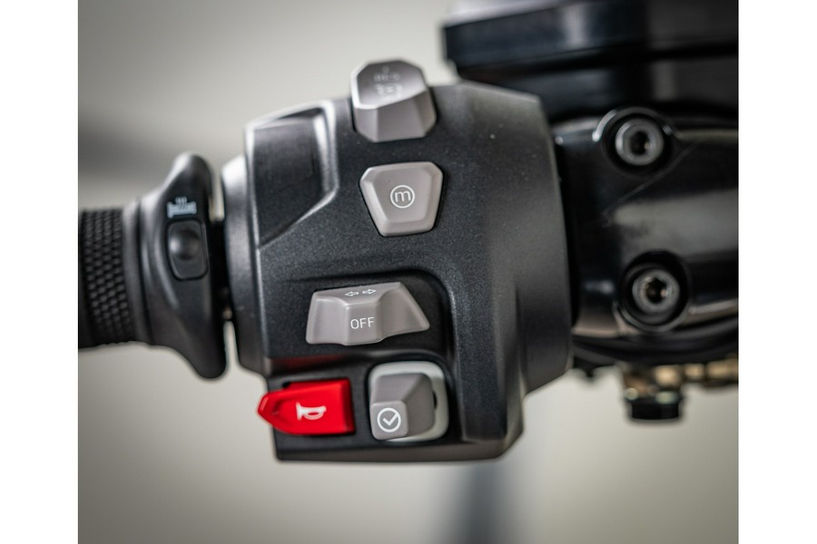 2026 Triumph Rocket 3 Storm GT