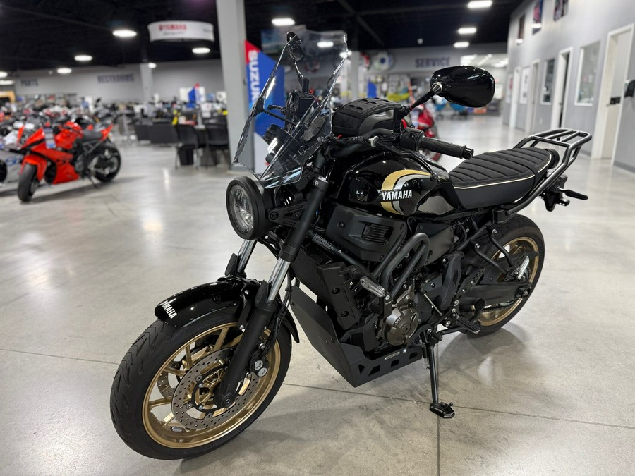 2025 Yamaha XSR 700