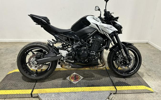 2022 Kawasaki Z900 ABS