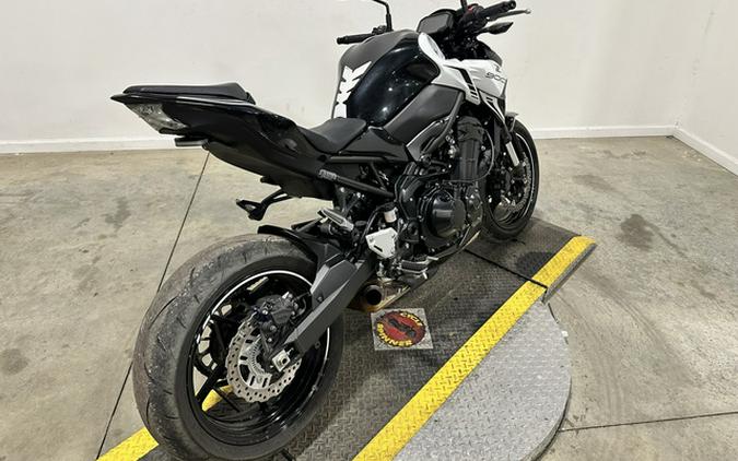 2022 Kawasaki Z900 ABS