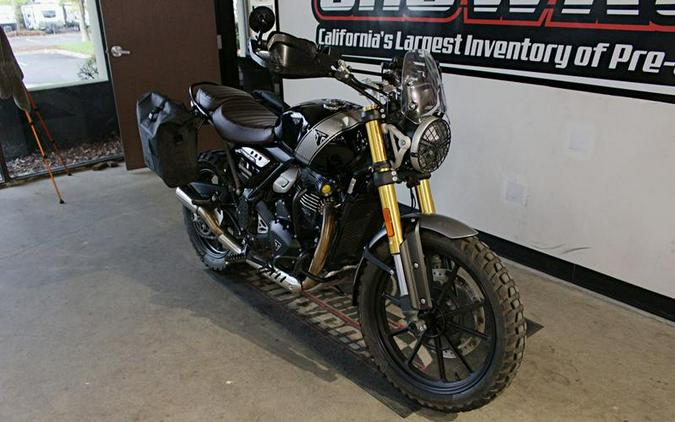 2024 Triumph Scrambler 400 X Phantom Black / Silver Ice