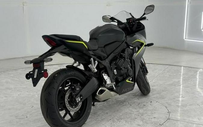 2026 Honda CBR650R E-Clutch