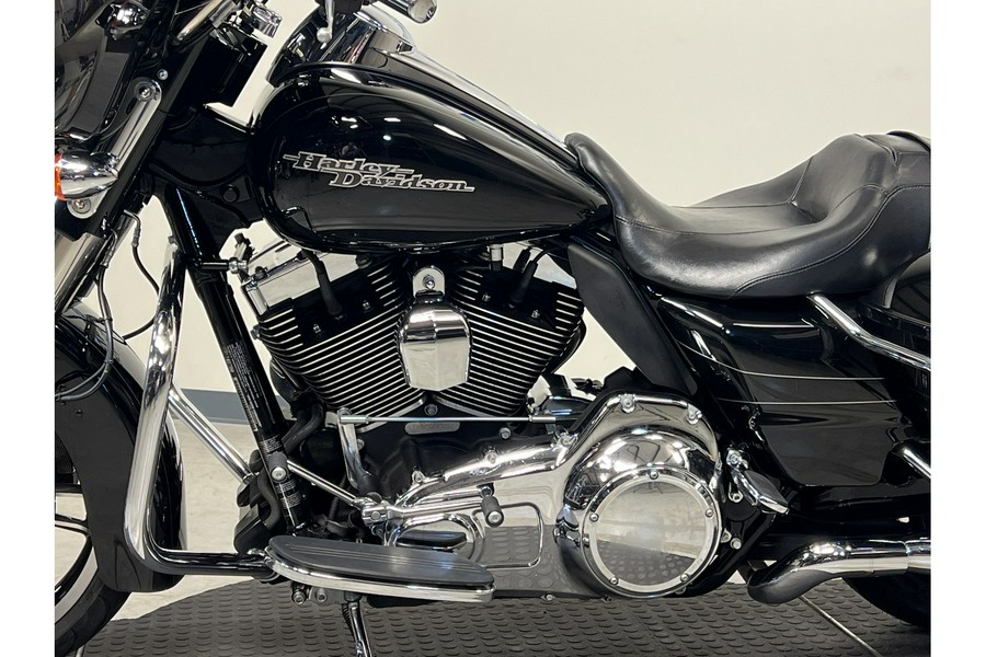 2016 Harley-Davidson® Street Glide Special