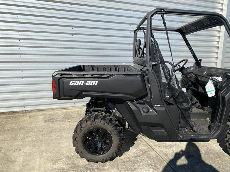 2023 Can-Am® Defender DPS HD10 Timeless Black