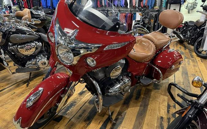 2016 Indian Motorcycle® Chieftain® Indian Red