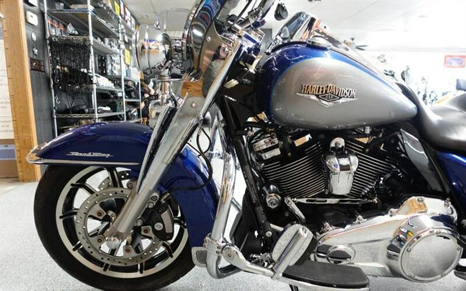 2017 Harley-Davidson Road King