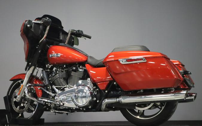 2024 Harley-Davidson Street Glide Whiskey Fire