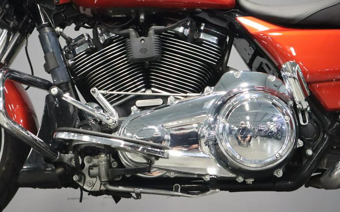 2024 Harley-Davidson Street Glide Whiskey Fire