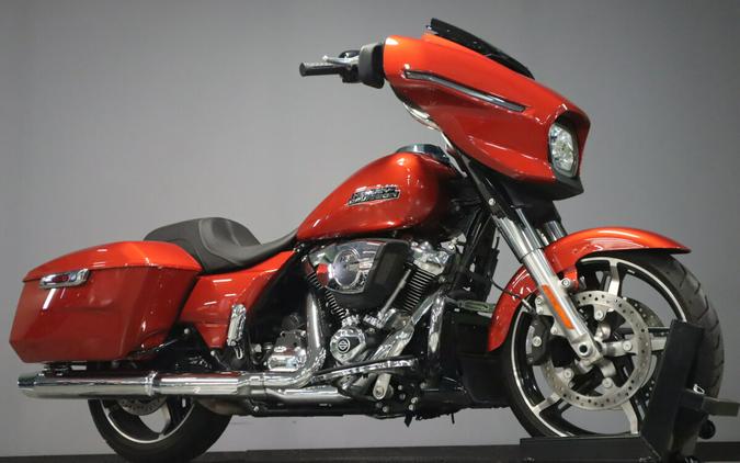 2024 Harley-Davidson Street Glide Whiskey Fire