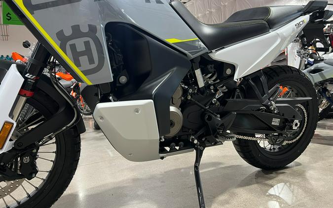 2024 Husqvarna Norden 901