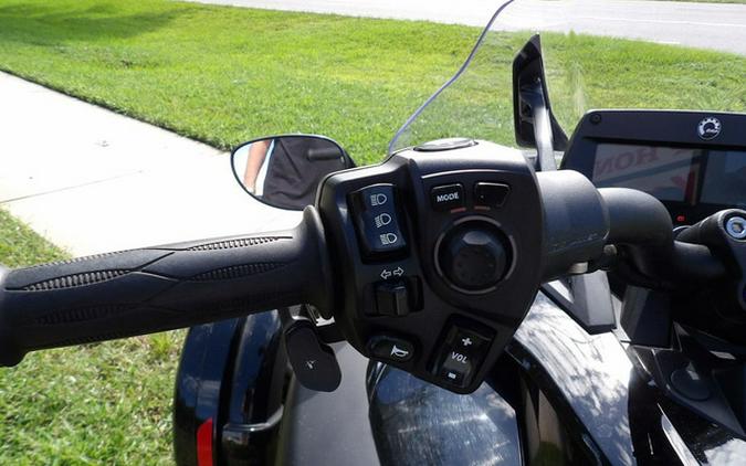 2022 Can-Am Spyder F3 RD S 1330 SE6 BK 22