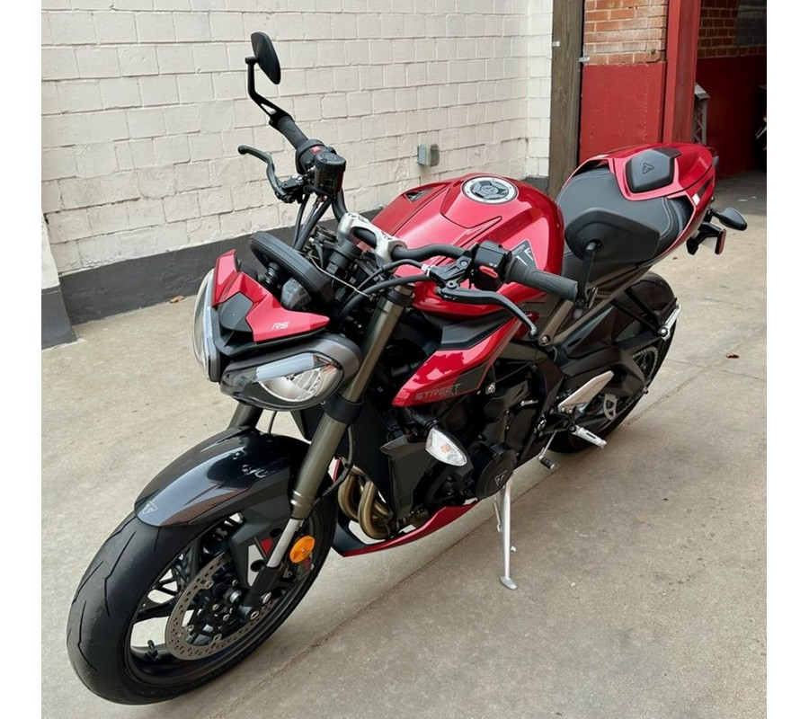 2024 Triumph Street Triple 765 RS Carnival Red