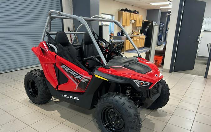 2026 Polaris RZR 200 EFI INDY RED