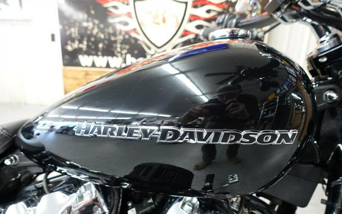 2019 Harley-Davidson Breakout
