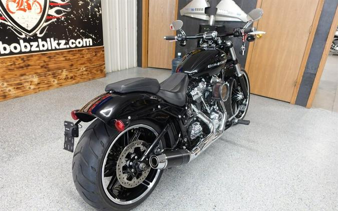 2019 Harley-Davidson Breakout