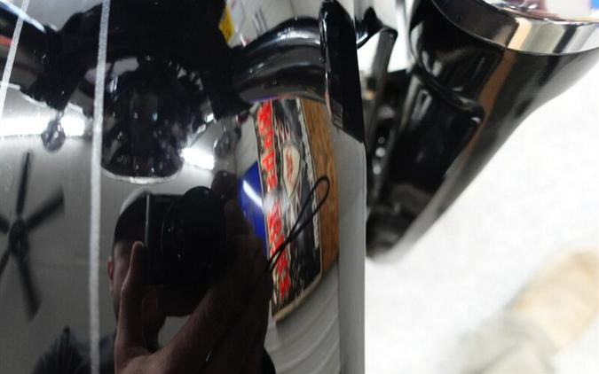 2019 Harley-Davidson Breakout