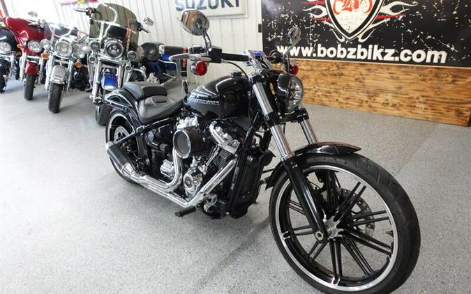 2019 Harley-Davidson Breakout