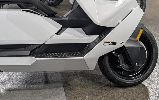 2025 BMW CE 04 Light White