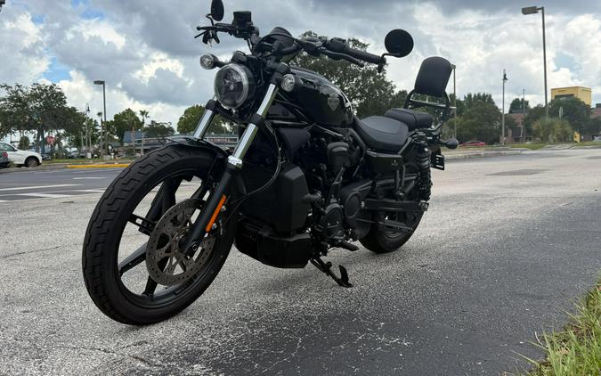 RH975 2025 Nightster