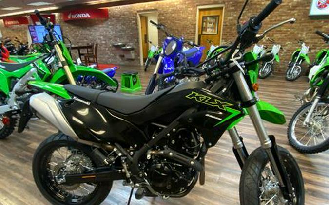 2023 Kawasaki KLX230SM Review [A Dozen Fast Facts]