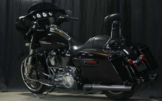 2019 Harley-Davidson® FLHX - Street Glide®