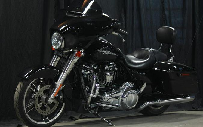 2019 Harley-Davidson® FLHX - Street Glide®