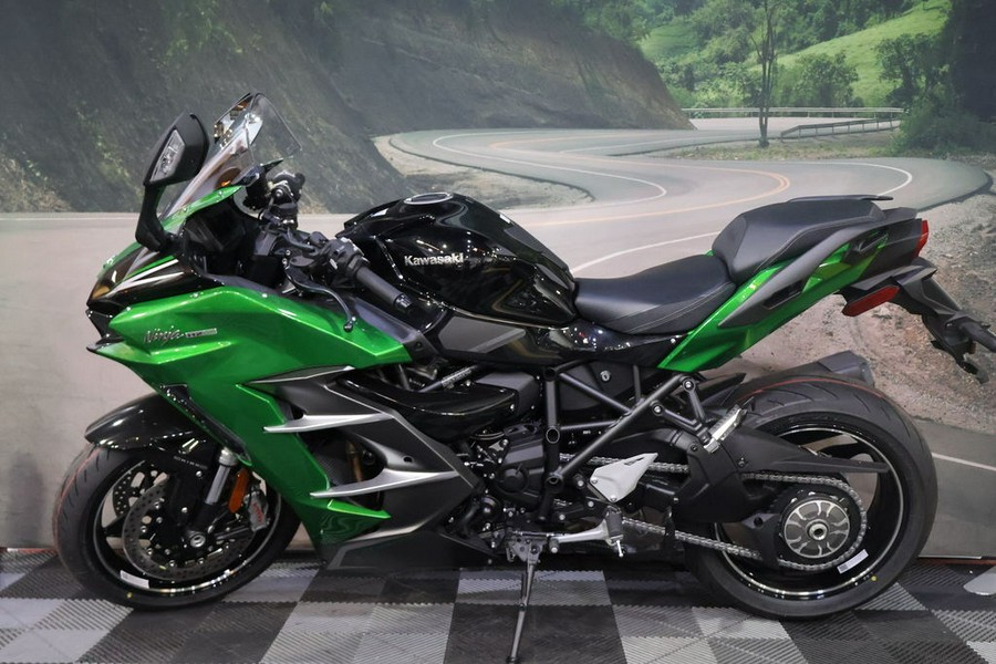 2025 Kawasaki NINJA H2® SX SE ABS