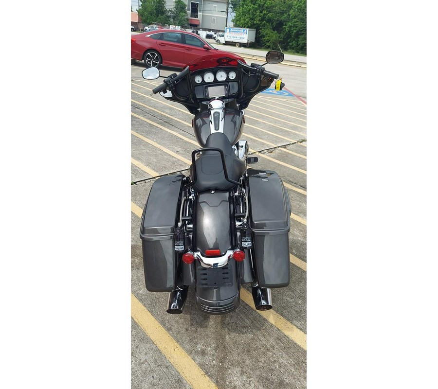 2017 Harley-Davidson Street Glide® Special