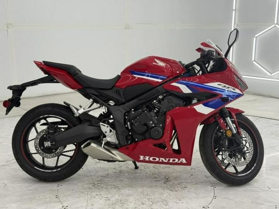 2026 Honda CBR650R E-Clutch
