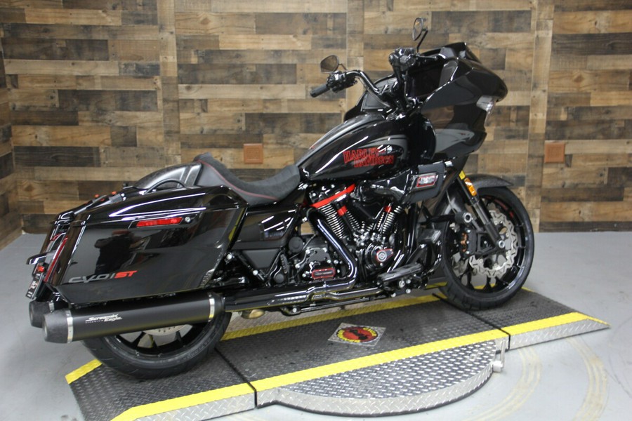 2024 Harley-Davidson CVO™ Road Glide® ST Raven Metallic