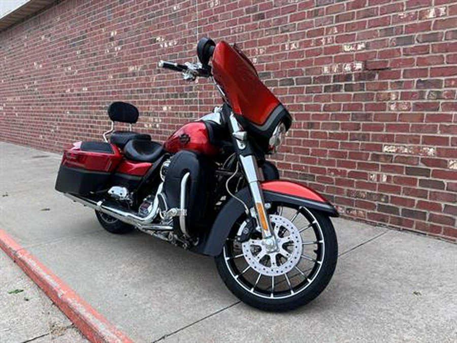 2018 Harley-Davidson CVO™ Street Glide®