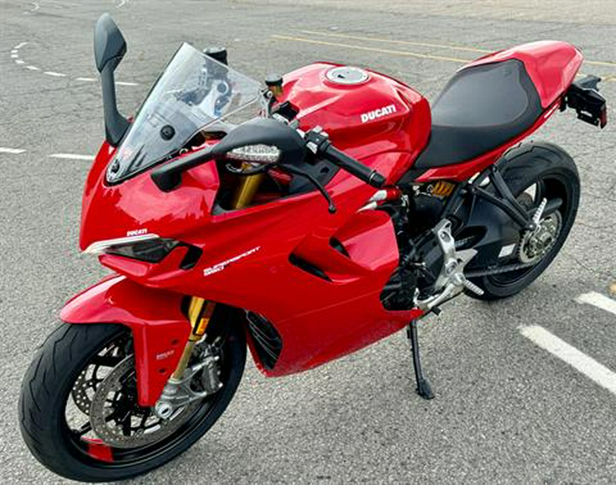 2024 Ducati SuperSport 950 S
