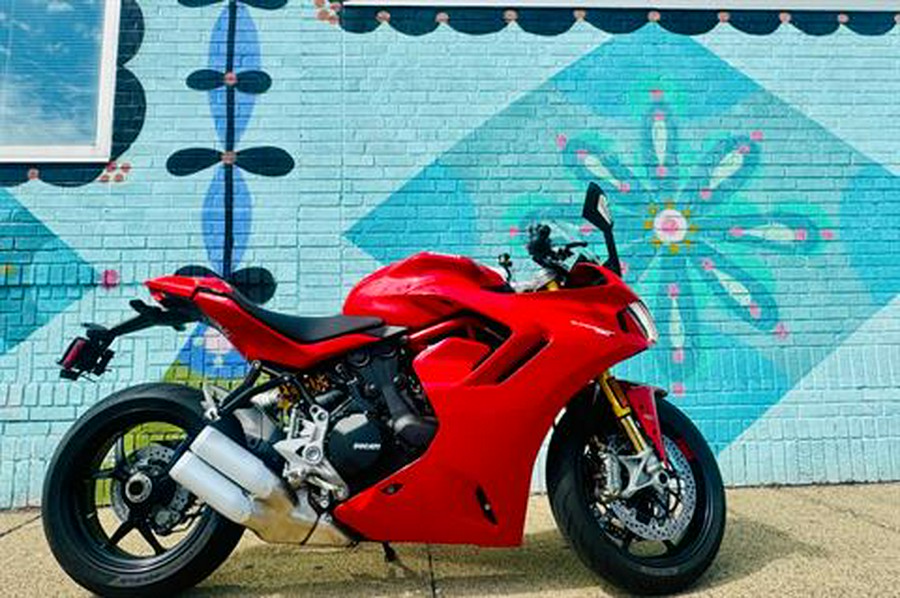 2024 Ducati SuperSport 950 S