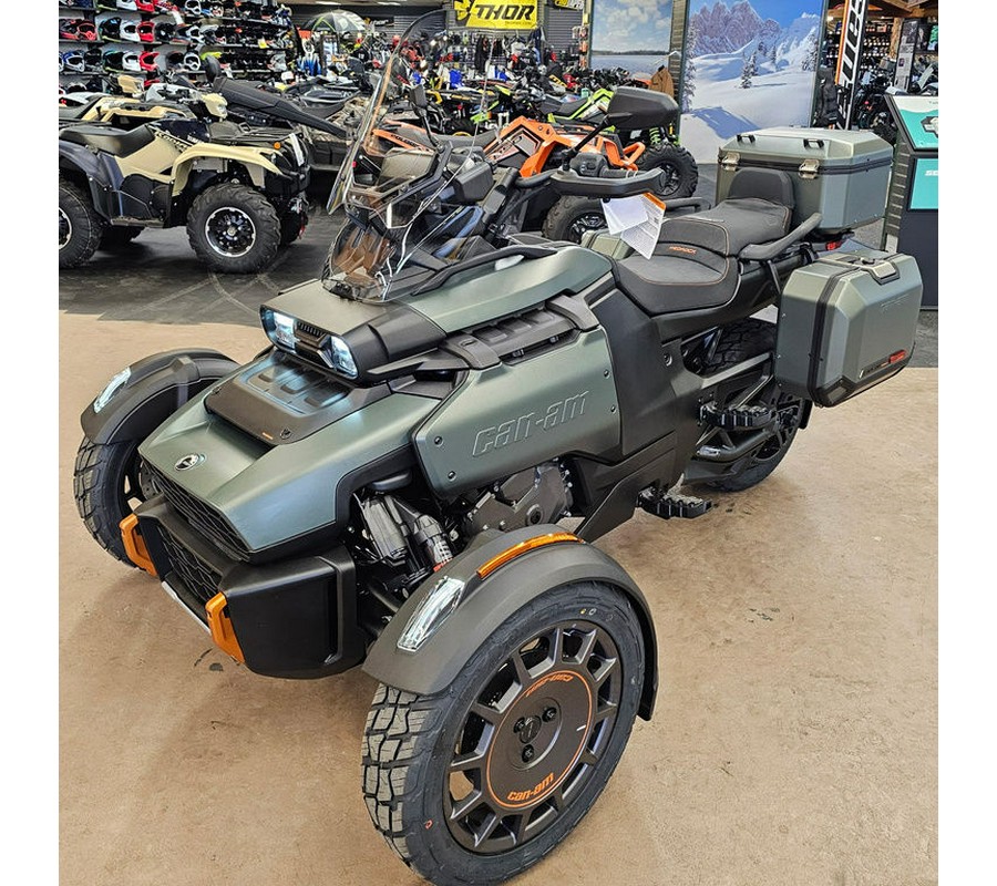 2025 Can-Am® Canyon Redrock
