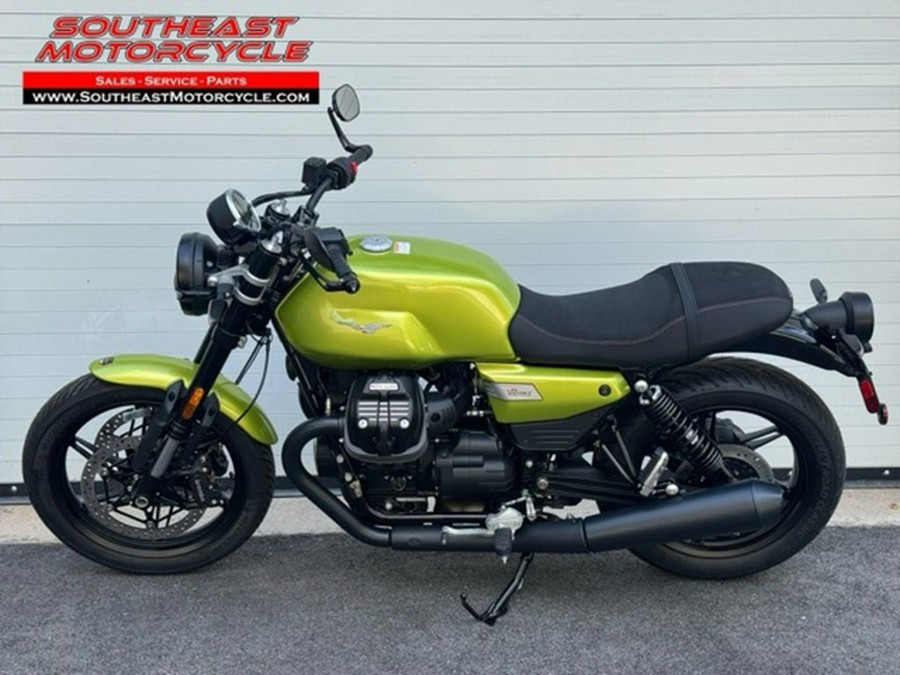 2026 Moto Guzzi V7 Sport