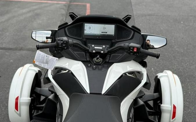 2026 Can-Am Spyder RT