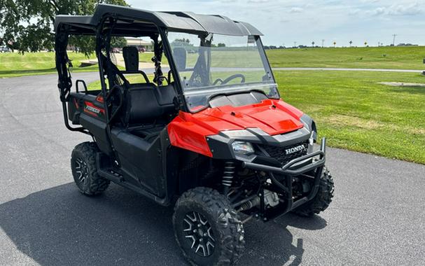 2018 Honda Pioneer 700-4 Deluxe