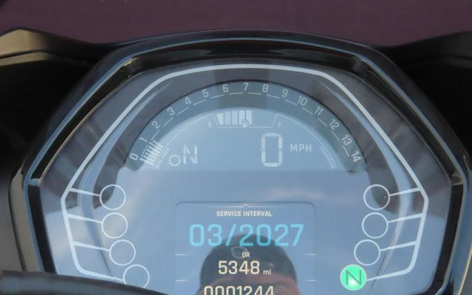 2025 Triumph Daytona 660 Snowdonia WhiteSapphire Black