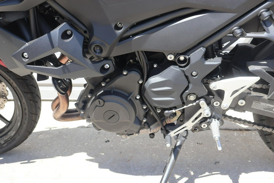 2021 Kawasaki Z400 ABS
