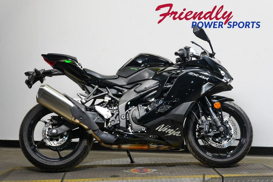 2025 KAWASAKI NINJA ZX400 ABS