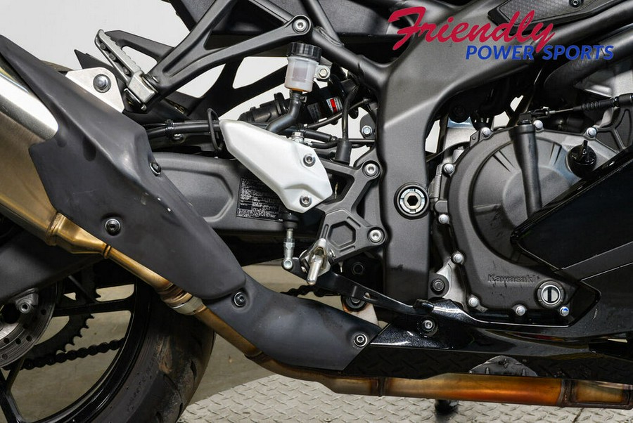 2025 KAWASAKI NINJA ZX400 ABS