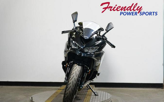 2025 KAWASAKI NINJA ZX400 ABS